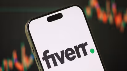 Fiverr International Stock Rallies Pre-Market On Upbeat Q4 Revenue, Guidance: Retail Sentiment Jumps To Year-High
