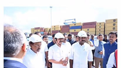 Keralam CM VD Satheesan at Vizhinjam International Seaport (Photo/X/@vdsatheesan)