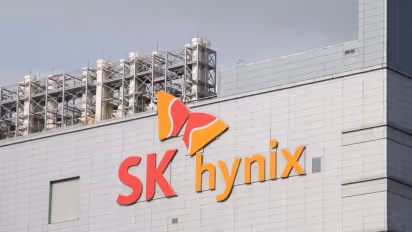 https://stocktwits.com/news-articles/markets/equity/why-is-skhy-stock-surging-over-6-in-overnight-trading/cZU9byrRB6J