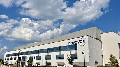 https://stocktwits.com/news-articles/markets/equity/nvax-stock-outruns-moderna-as-vaxcyte-s-shot-clears-a-late-stage-test/cZDqXlfRBjM