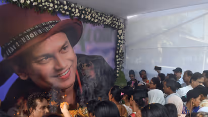 People pays tribute to Late Zubeen Garg during a tribute program in Guwahati (File Photo/ANI)