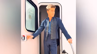 Robert Irwin (Image source: Instagram/ @robertirwinphotography)