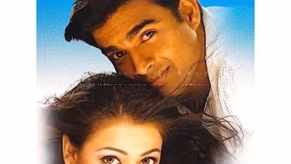 Dia Mirza, R Madhavan celebrate 'RHTDM' (Photo