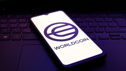 https://stocktwits.com/news-articles/markets/equity/mss-stock-rockets-250-after-company-announces-worldcoin-integration/chDu2cJR3JB