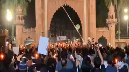 Shia Muslims protest in Aligarh (Photo/ANI)