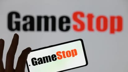 https://stocktwits.com/news-articles/markets/equity/why-did-clbt-xpev-gme-stocks-hit-52-week-lows-today/cZotTwvRJiE