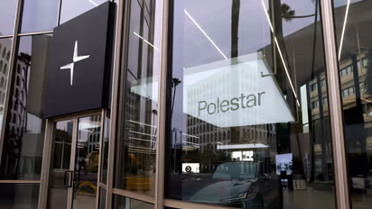 https://stocktwits.com/news-articles/markets/equity/psny-stock-on-track-for-worst-day-ever-as-ceo-says-firm-will-not-appeal-us-ban-on-new-vehicle-sales/cZsuP6WRJvk