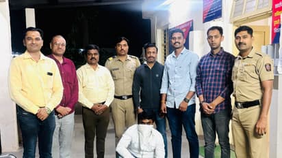 Pune Rural ATS personnel seizes a country-made pistol, two live cartridges and two sickles from a history-sheeter (Photo/ANI)