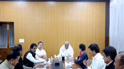 Congress leaders from Uttarakhand met party president Mallikarjun Kharge and Lok Sabha LoP Rahul Gandhi in Delhi (Photo: AICC)