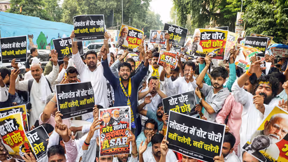 AAP protest against CEC Gyanesh Kumar (Photo/ANI)