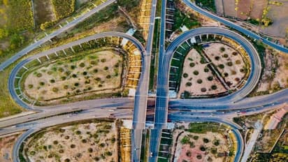 The Bengaluru–Chennai Expressway project (Photo/X@nsitharamanoffc)