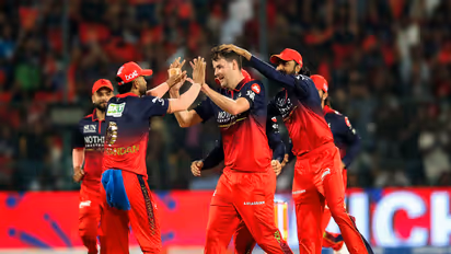 Jacob Duffy with RCB teammates. (Photo/ANI)