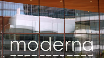 https://stocktwits.com/news-articles/markets/equity/mrna-stock-hits-fresh-52-week-highs-as-goldman-raises-target-ahead-of-melanoma-data/cZxh3NsRBrS