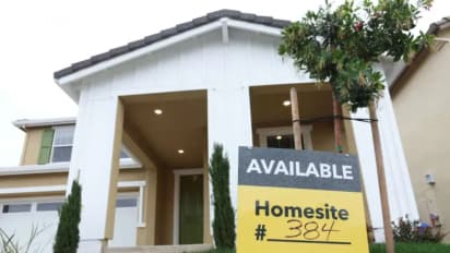 KB Home Q1 Earnings Loom Amid Macro Worries: Retail Bulls Hold Ground, But Caution Creeps In