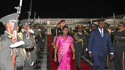 President Murmu lands in Luanda to boost India-Angola ties (Photo/X@MEAIndia)