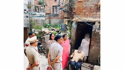 Delhi Women Commission chairperson Lata Gupta met the family of the minor girl allegedly gang-raped (Photo/ ANI)