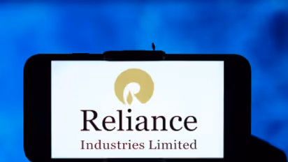 https://stocktwits.com/news-articles/markets/equity/reliance-a-diversified-play-ahead-of-jio-retail-ip-os-sebi-analyst-sees-bullish-breakout-above-1-525/chDGX6mRdCX