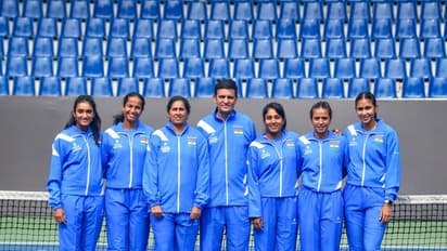 Vishal Uppal with tennis stars (Photo: SAI)