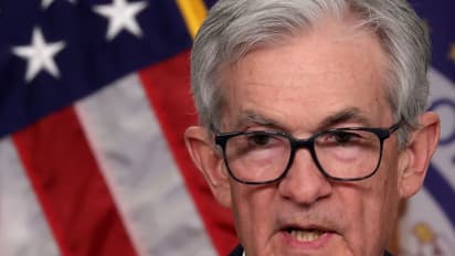 Most Retail Traders Expect Fed Pause, But Some Still Hope For A Rate Cut Amid Uncertain Times