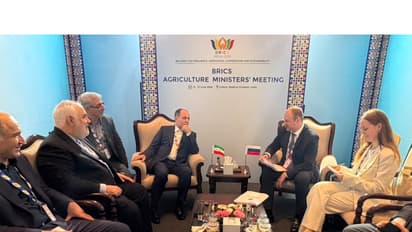 Iran and Russia discuss ways to boost agricultural cooperation at BRICS meet in Indore (Photo/X@Iran_in_India)