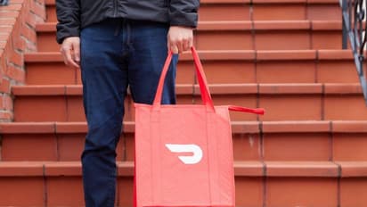 DoorDash Stock Surges On S&P 500 Inclusion: Retail Sentiment Jumps