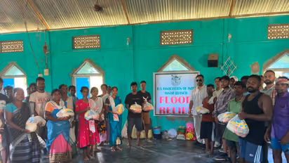 Tea Association of India extends flood relief to affected families (Photo/ANI)
