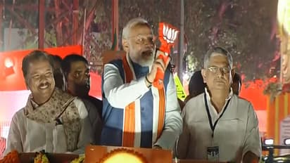 PM Modi holds roadshow in Patna (Photo/ANI)