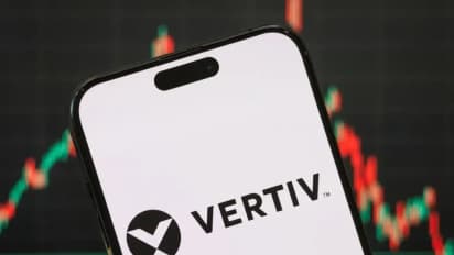 https://stocktwits.com/news-articles/markets/equity/vertiv-stock-surges-on-q1-beat-improved-2025-outlook/chQZbIURbgW