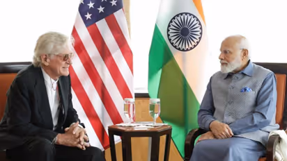 PM Narendra Modi with Buddhist scholar Robert AF Thurman (Photo/@narendramodi)