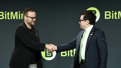 https://stocktwits.com/news-articles/markets/cryptocurrency/bmnr-nears-5-percent-all-ethereum-tom-lee-buys/cZKf8SJR731