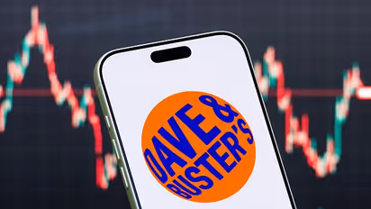 https://stocktwits.com/news-articles/markets/equity/why-play-stock-falling-dave-and-busters-earnings-price-target-cut/cZtnJxMRBc2