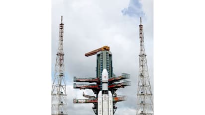ISRO's LMV 3 launch vehicle carrying the Indian Navy’s GSAT-7R (CMS-03) communication satellite (Photo/MoD)