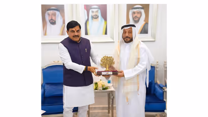 Madhya Pradesh CM Mohan Yadav meets Sharjah Chamber of Commerce Chairman Abdallah Sultan Al Owais at AIM Congress-2026 in UAE (Photo: Release)