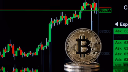 https://stocktwits.com/news-articles/markets/cryptocurrency/bitcoin-super-cycle-weekly-trend-turns-bullish/cZDFpGTRB1Y