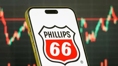 https://stocktwits.com/news-articles/markets/equity/mpc-psx-stocks-hit-all-time-highs-what-s-driving-the-rally-in-these-energy-stocks/cZoNd7GRJXQ