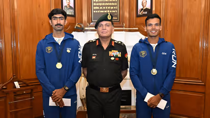 Army Chief Gen Dhiraj Seth felicitates rowers Lakshay, Ujjwal (Photo: Additional Directorate General of Public Information, IHQ of MoD (Army))