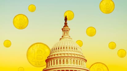 https://stocktwits.com/news-articles/markets/equity/clarity-act-hits-a-senate-wall-crypto-ce-os-furious-senators-defend-no-votes-some-analysts-say-fight-isn-t-over/cZtYE7DRB2I