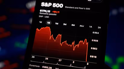 https://stocktwits.com/news-articles/markets/equity/dow-futures-slip-s-and-p-500-nasdaq-futures-climb-ahead-of-key-retail-earnings-fed-minutes-nlst-avgo-lunr-mrk-stocks-in-focus/cZo6n1CRJKQ