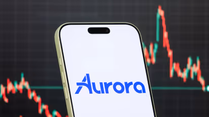 https://stocktwits.com/news-articles/markets/equity/aurora-cannabis-highlights-inaccuracies-in-curaleaf-s-takeover-bid-announcement-ceo-claims-business-is-reaching-pivotal-inflection-point/cZYKiKXRJnU