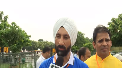 Former Indian men's hockey team skipper Sardar Singh (Photo: ANI)