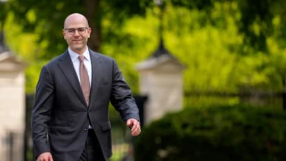 https://stocktwits.com/news-articles/markets/equity/stephen-miran-joins-federal-reserve-board-after-narrow-senate-confirmation/chwymrbRdzk