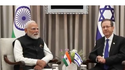 PM Modi meets Israeli President Herzog as part of his state visit (Photo/DD)