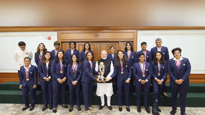 PM Modi with Team India.
