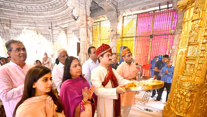 Gautam Adani visits Mahudi Jain Temple in Gujarat with family (Photo: X@gautam_adani)