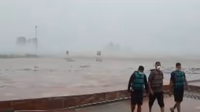 The Champawat district administration is closely monitoring the water level of the Kali-Sharda River (Photo/ANI)