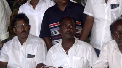 Fishermen protest against proposed Secretariat project at Pattinapakkam beach in Chennai (Photo/ANI)