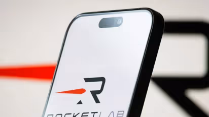 https://stocktwits.com/news-articles/markets/equity/rklb-stock-cathie-wood-ark-dip-rocket-lab-mars-record-neutron-delay/cZx0ZX2RBrF