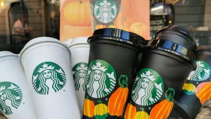 https://stocktwits.com/news-articles/markets/equity/starbucks-ceo-says-pumpkin-spice-powered-fall-lineup-drove-record-breaking-week/chv6NMCRdni