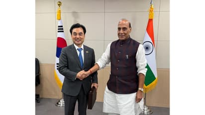 Defence Minister Rajnath Singh with South Korean counterpart, Ahn Gyu-back (Photo/X@rajnathsingh)