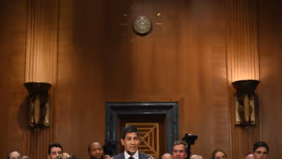 https://stocktwits.com/news-articles/markets/equity/breaking-fed-keeps-rates-steady-in-kevin-warsh-s-first-rate-decision/cZKKd7sR7e4